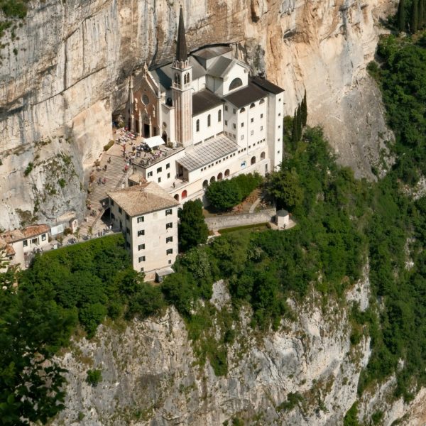 madonna della corona